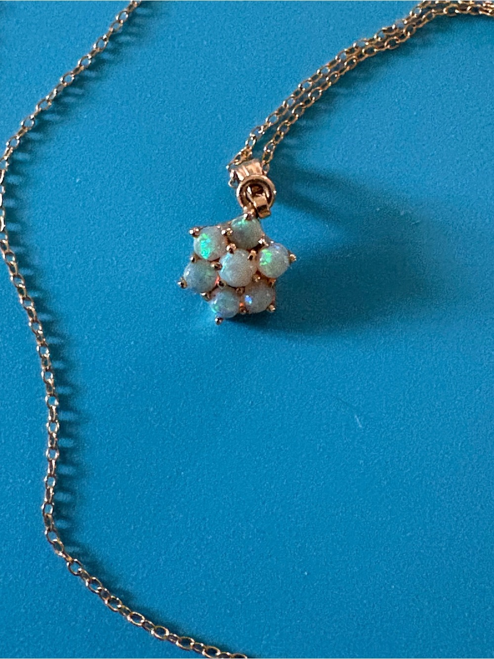 14K Vintage Real Opal Cluster Pendant Gold Necklace Stamped “B.A.B.” BA Barbour